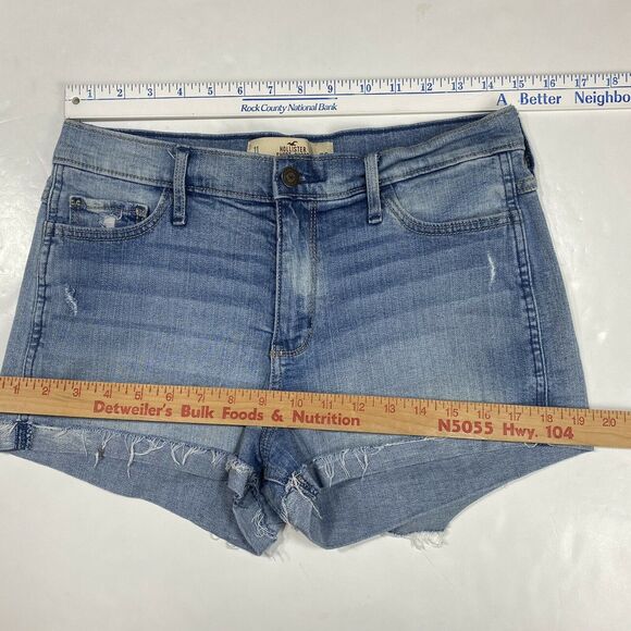 Hollister High Rise Short Shorts Sz 11/30 Denim Blue Jean Cuffed Distressed - Picture 3 of 7